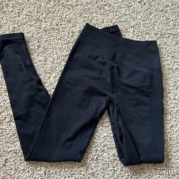 Alphalete leggings (XS) - Picture 2 of 2